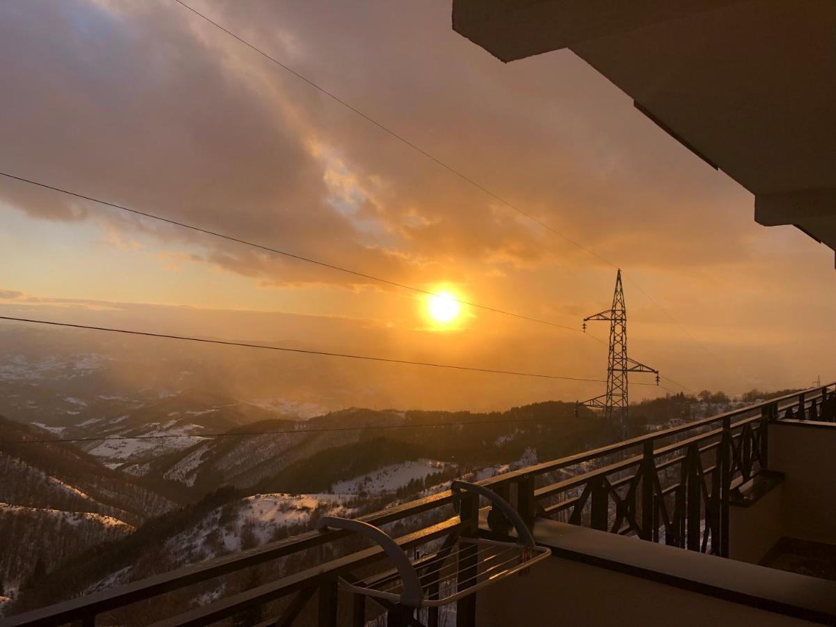 Milmari M12 Apartment Kopaonik Luaran gambar