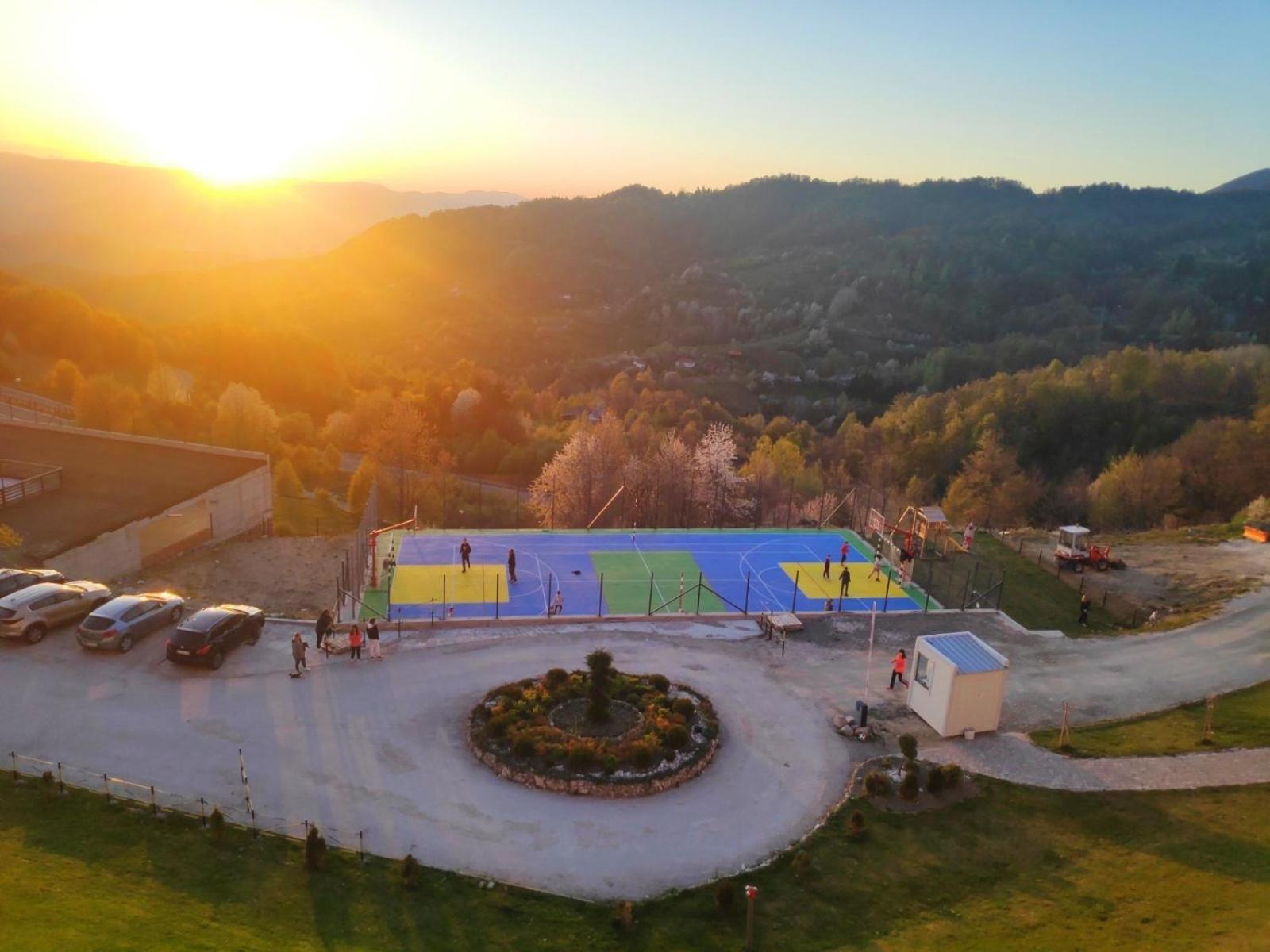 Milmari M12 Apartment Kopaonik Luaran gambar